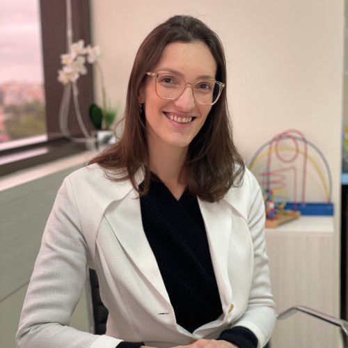 Dra. Tamara Trindade Manfredi - Consultorios JM 600